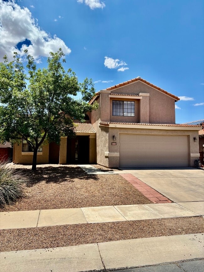 property at 8863 N Willeta Dr