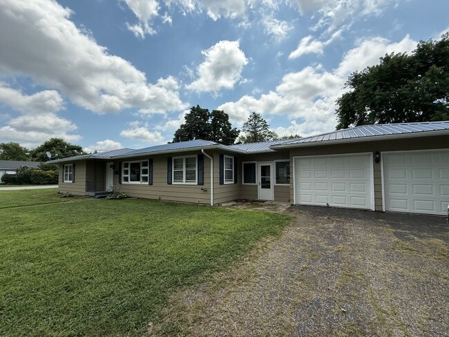 property at 899 Stewart St