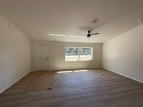 6226 N Chestnut Terrace in Citrus Springs, FL - Building Photo - Building Photo