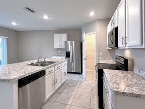 106 Jace Wy in Winter Haven, FL - Building Photo - Building Photo