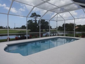 978 Chickadee Dr in Venice, FL - Building Photo - Building Photo