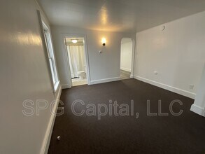 932 W Princess St in York, PA - Building Photo - Building Photo