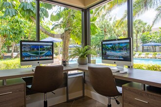 Plantation Colony in Plantation, FL - Building Photo - Building Photo