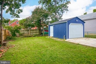 2817 Onyx Rd in Parkville, MD - Foto de edificio - Building Photo