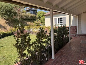 2258 Moreno Dr in Los Angeles, CA - Building Photo - Building Photo