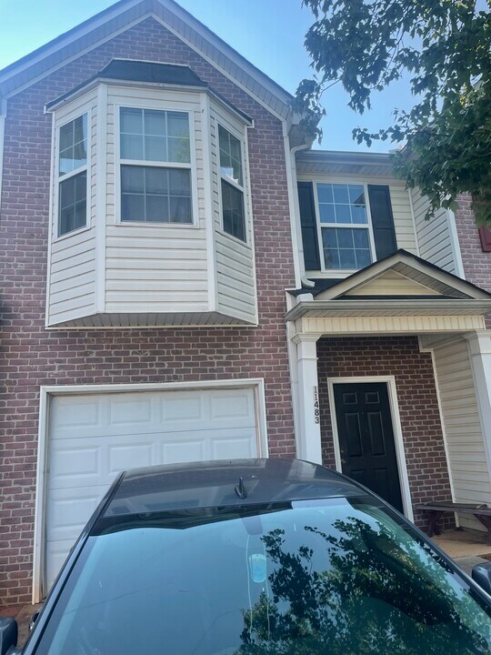 11483 S Glen St in Hampton, GA - Building Photo