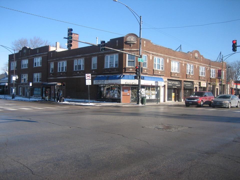 400 E 79th St in Chicago, IL - Building Photo