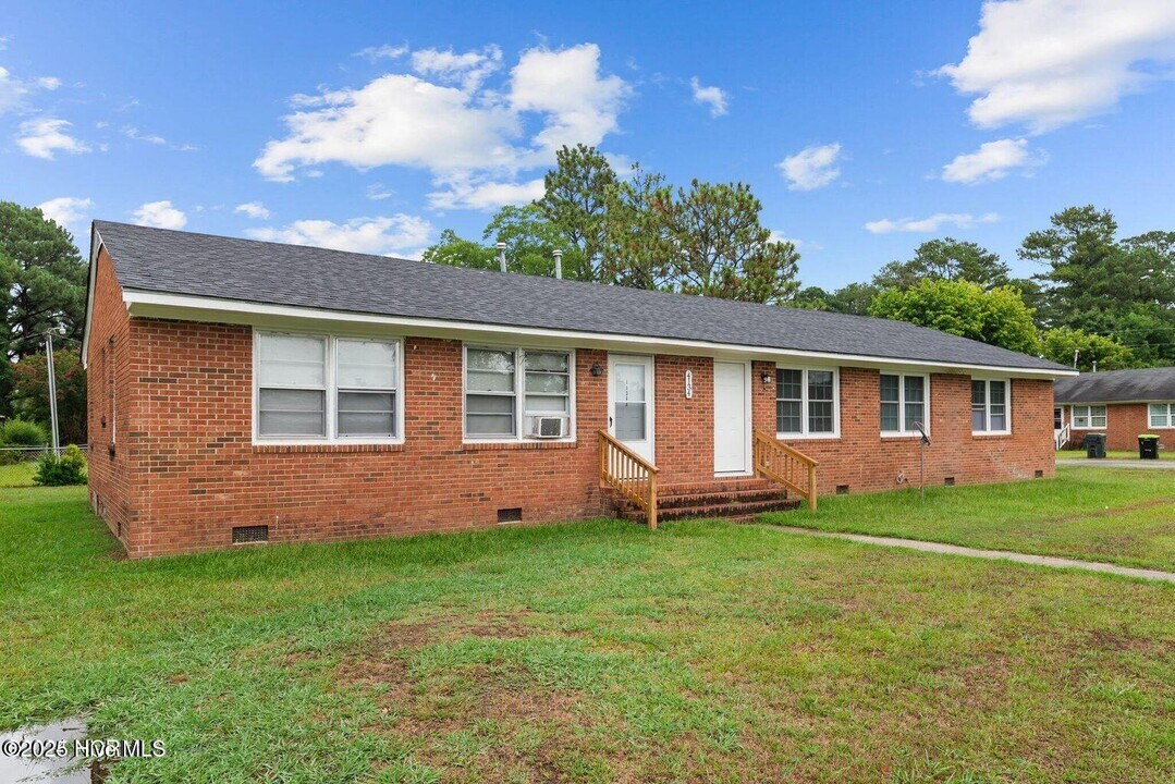 4134 Corbett Cir in Farmville, NC - Building Photo