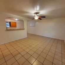 3302 E Oak St in Phoenix, AZ - Building Photo - Building Photo