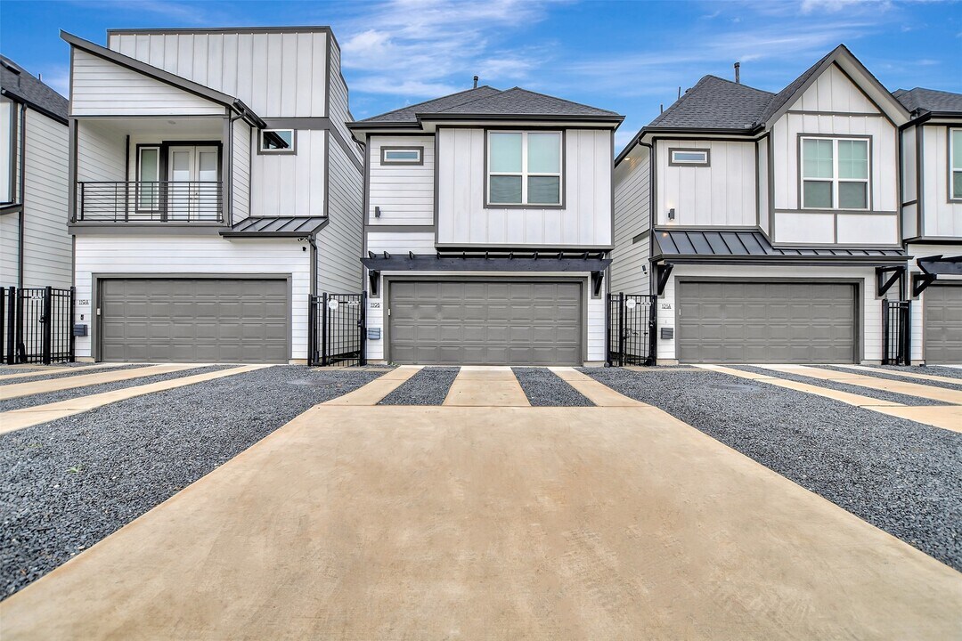 119A E 43rd St in Houston, TX - Foto de edificio