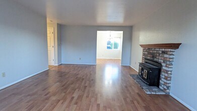 2125 Frederick Ave in Arcata, CA - Building Photo - Building Photo