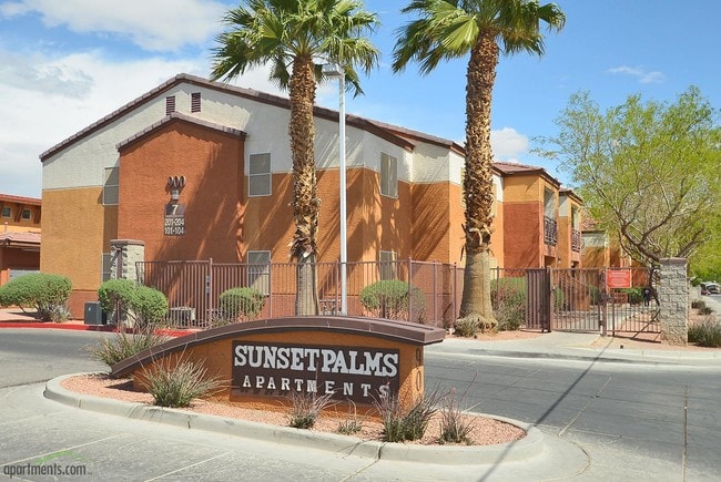 Sunset Palms Apartments in Las Vegas, NV - Building Photo - Building Photo