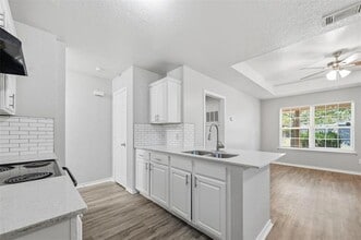 309 Gravel St in Waxahachie, TX - Building Photo - Building Photo