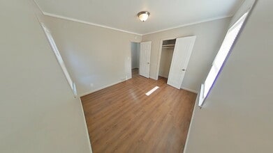 8059 Prospect Ave in Warren, MI - Building Photo - Building Photo