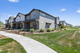 2962 Barnstormer St in Fort Collins, CO - Building Photo - Building Photo