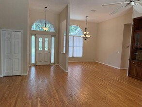 2270 Barbara Dr in Clearwater, FL - Building Photo - Building Photo