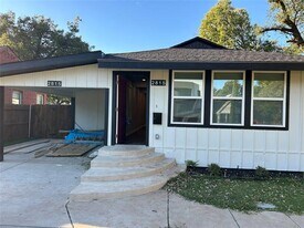 2815 Hedgerow Dr in Dallas, TX - Building Photo