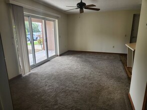 220 Independence Ln in Butler, PA - Building Photo - Building Photo