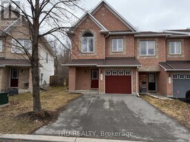 291 Serena Way in Ottawa, ON - Building Photo