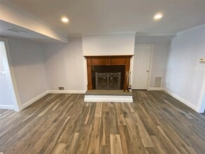 7 Country Ridge Dr in Rye Brook, NY - Building Photo - Building Photo