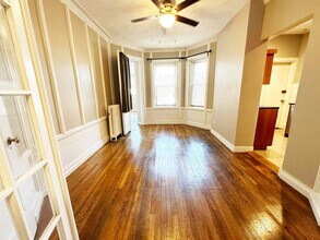 1263 Commonwealth Ave, Unit 3 in Boston, MA - Building Photo - Building Photo