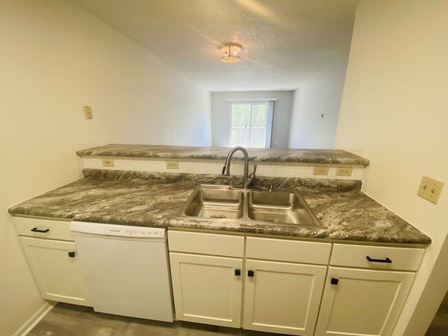 property at 365 Beaver Kreek Center