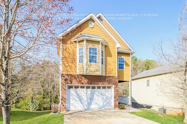 4016 Traipse Ct in Ellenwood, GA - Foto de edificio - Building Photo