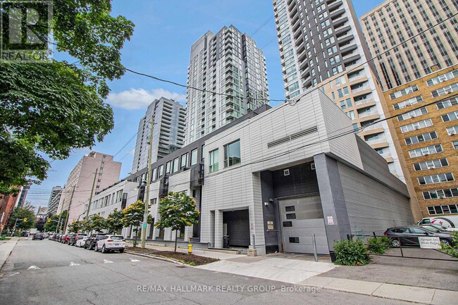 property at 197-197 Lisgar St