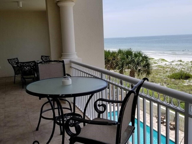 20110 Gulf Blvd in Indian Shores, FL - Building Photo - Building Photo