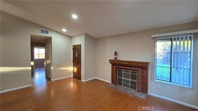 1309 Cascade Ave in Walnut, CA - Foto de edificio - Building Photo