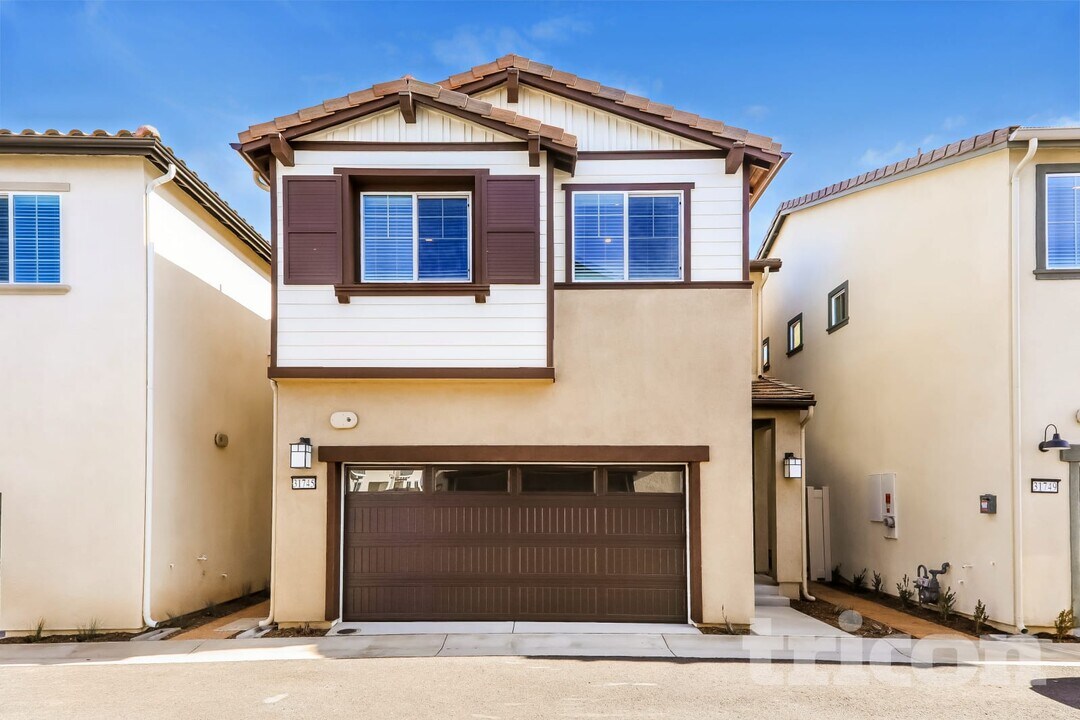 31745 Willowood Way in Menifee, CA - Foto de edificio
