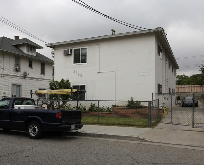 3450-3460 Dwight Ave in Riverside, CA - Foto de edificio - Building Photo