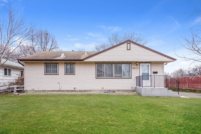 property at 5600 Vera Cruz Ave N