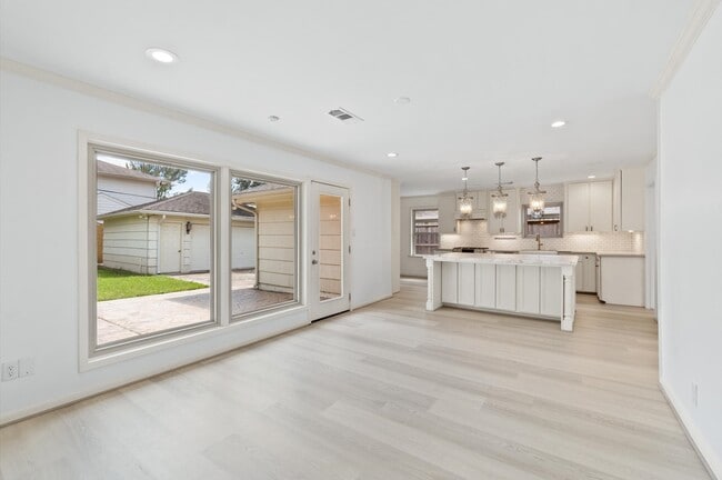 property at 6249 Overbrook Ln