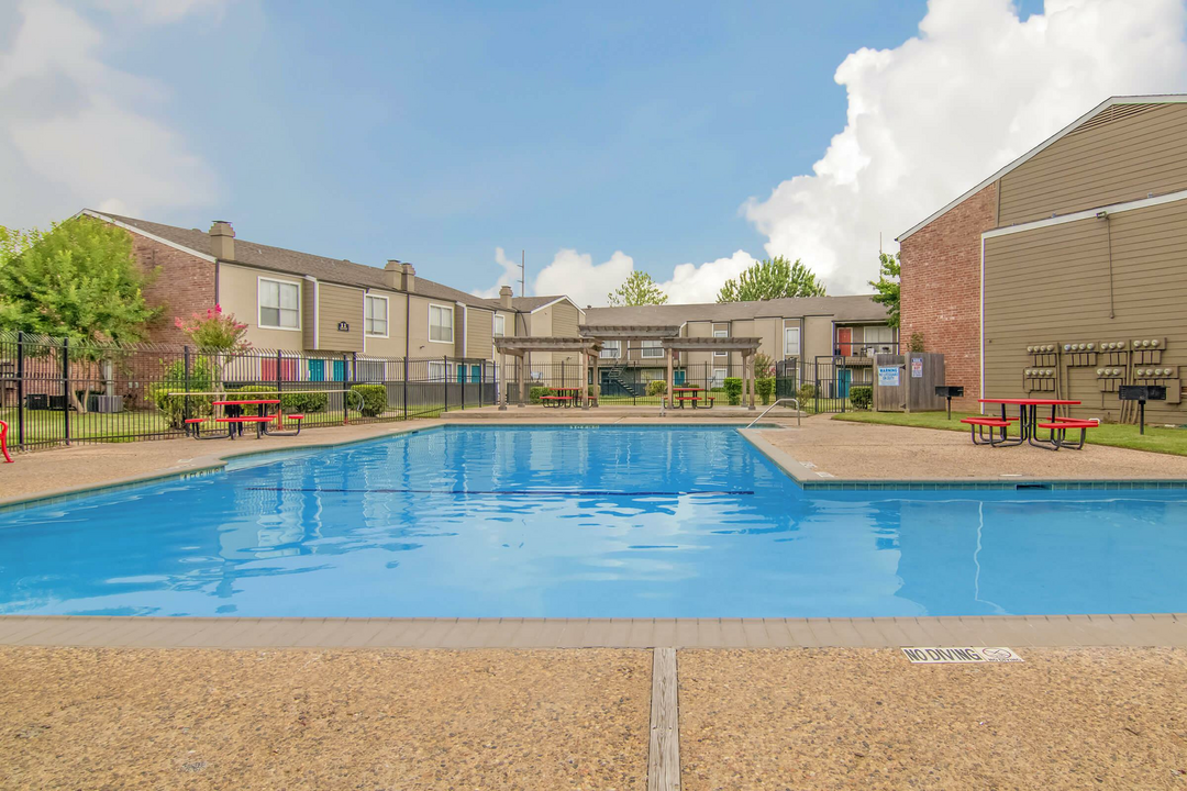 Adobe Springs Apartments in Houston, TX - Building Photo