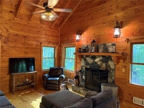 119 Rising Star Rd in Ellijay, GA - Building Photo - Building Photo