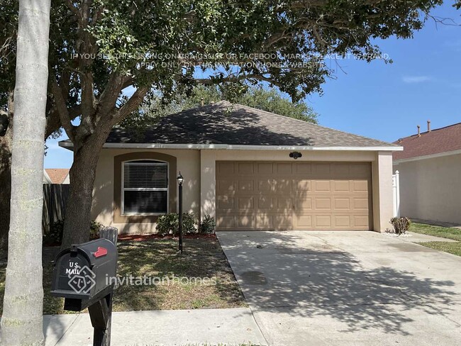 property at 2733 Maderia Cir
