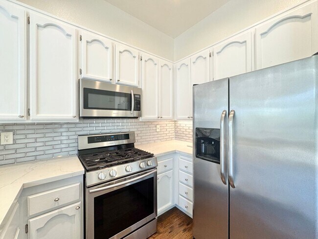 49 Tulip Pl in Aliso Viejo, CA - Building Photo - Building Photo