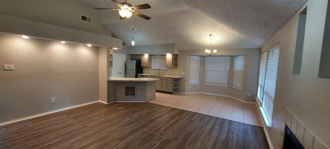 property at 2734 Indian Trail Dr