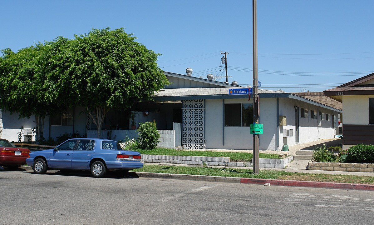 1975 N Highland St in Orange, CA - Building Photo