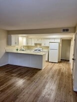 1022 El Camino Dr, Unit B- in Costa Mesa, CA - Building Photo