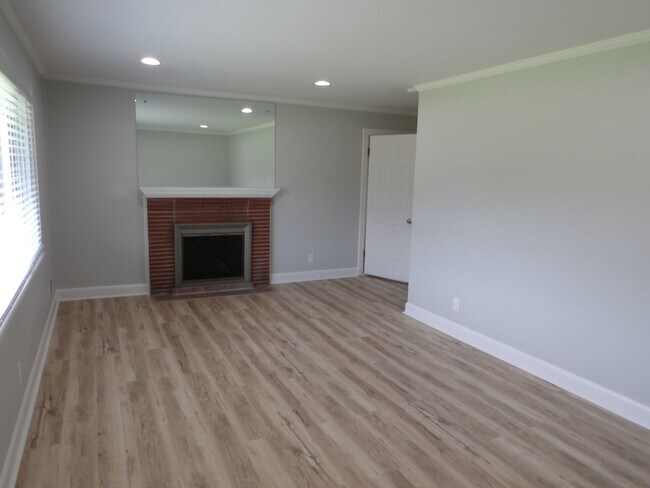 416 N Kerr Ave in Wilmington, NC - Building Photo - Building Photo