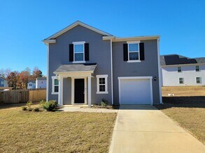 285 Riley Wy in Spring Hope, NC - Foto de edificio - Building Photo