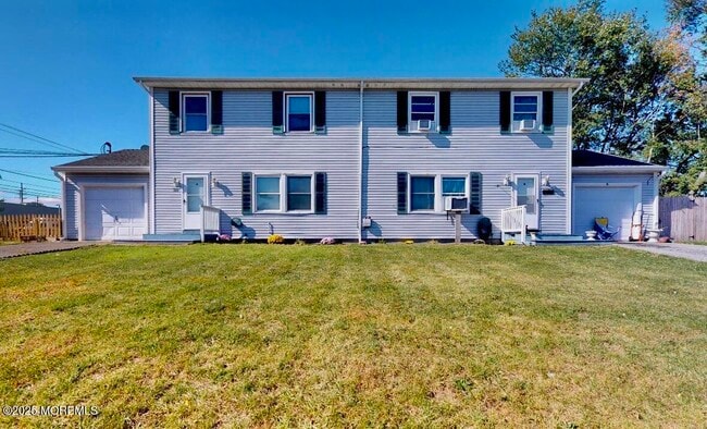 512 Roosevelt Ave