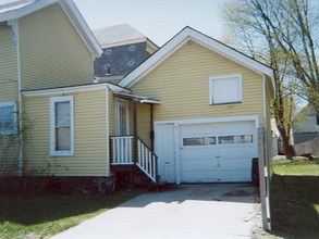 24 Spring St in Gloversville, NY - Building Photo - Building Photo