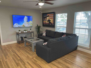 3222 Inwood Rd in Dallas, TX - Building Photo - Building Photo