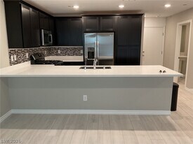 6184 Rathbone St in Las Vegas, NV - Building Photo