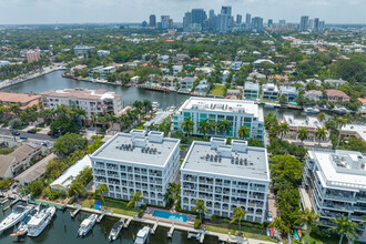 45 Hendricks Is in Fort Lauderdale, FL - Foto de edificio - Building Photo