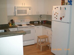 8300 Oceanview Terrace-Unit -#110 in San Francisco, CA - Building Photo - Building Photo