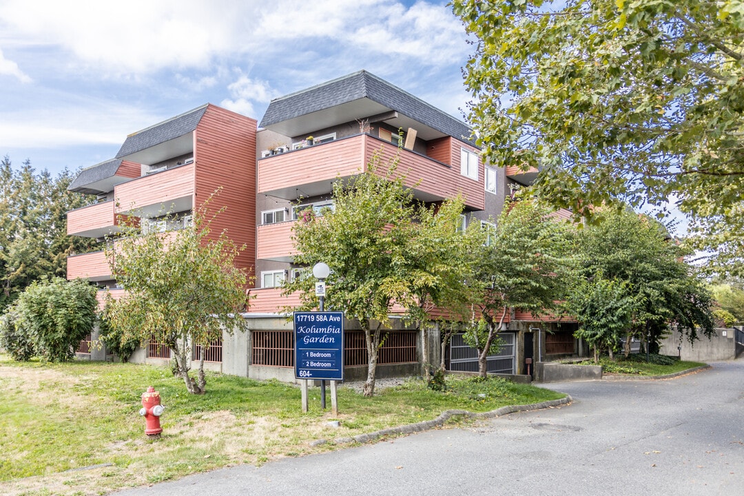 Kolumbia Garden in Surrey, BC - Building Photo